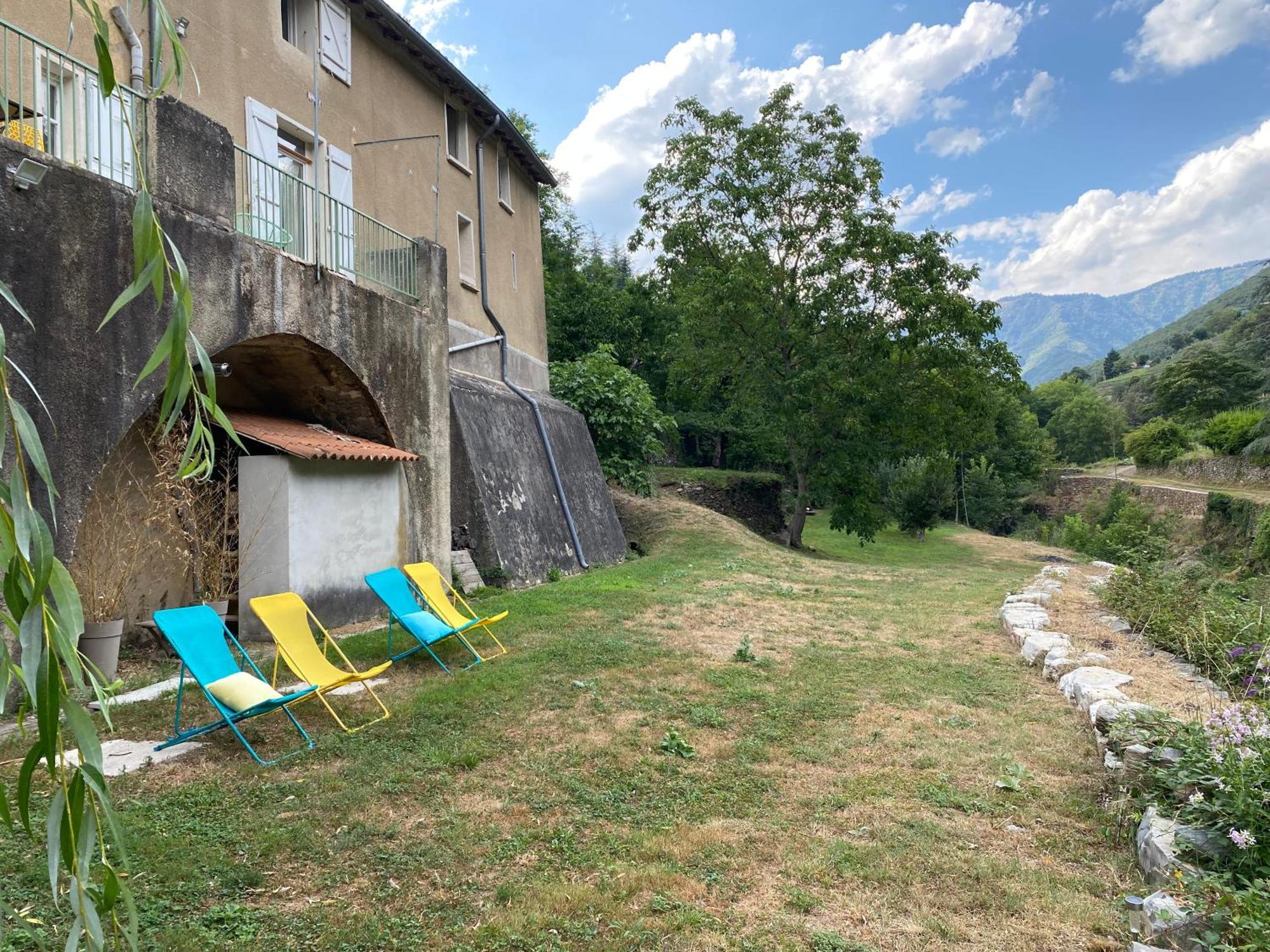 Le Moulin De Bouzigue Bed and Breakfast Valleraugue Εξωτερικό φωτογραφία
